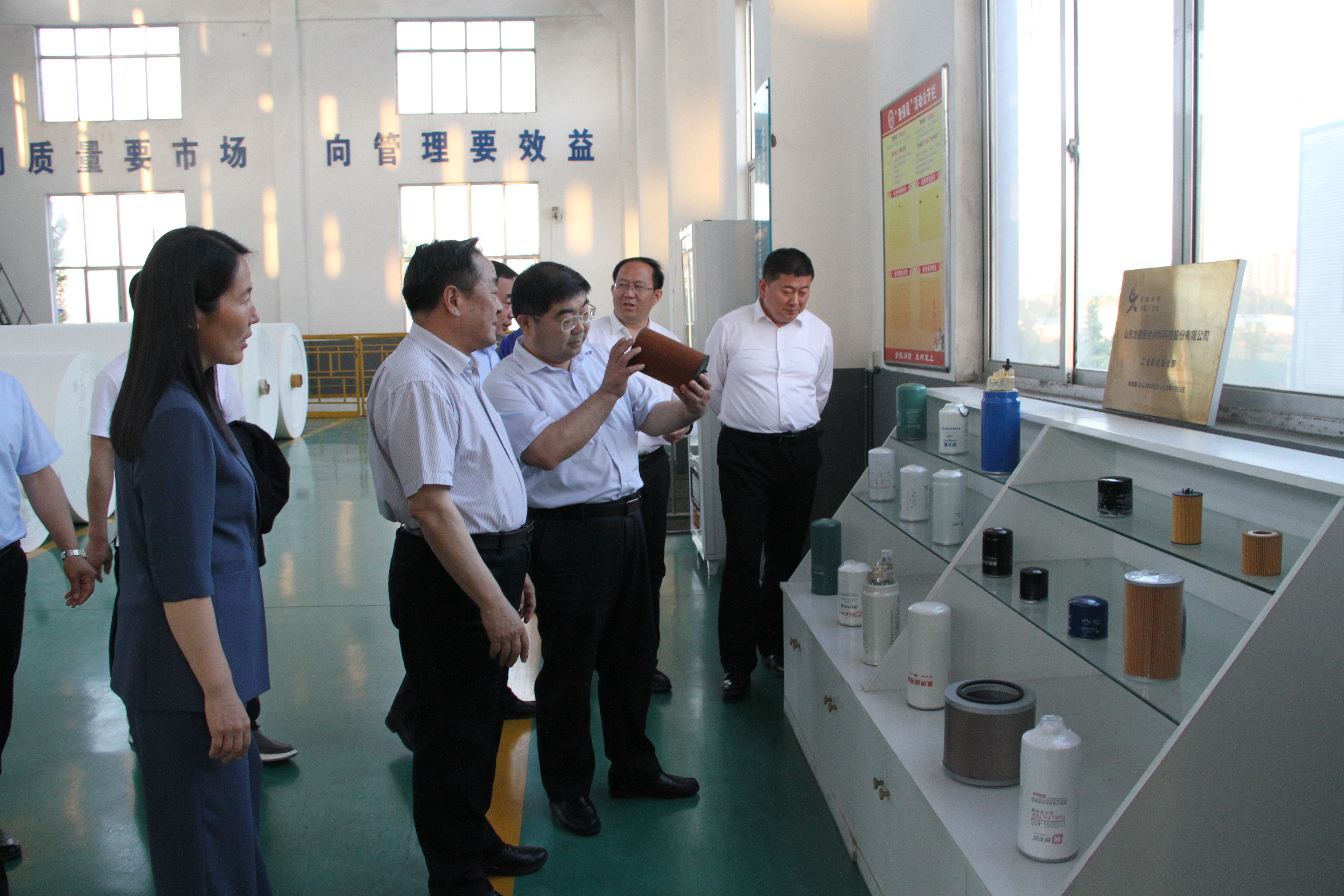 入企送服務(wù) 用情促發(fā)展.jpg 入企送服務(wù) 用情促發(fā)展.jpg